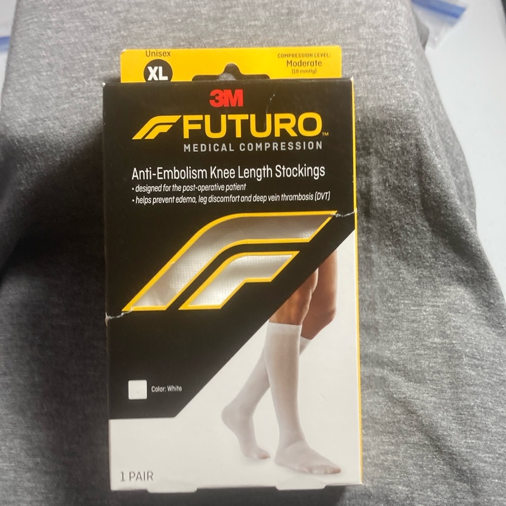 Futuro anti embolism knee length stockings white unisex XL